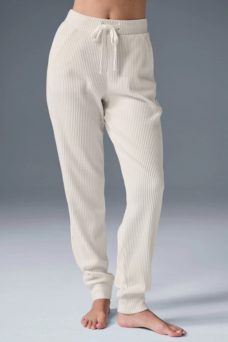 Pantalón Deportivo Aloyoga Muse - Marfil