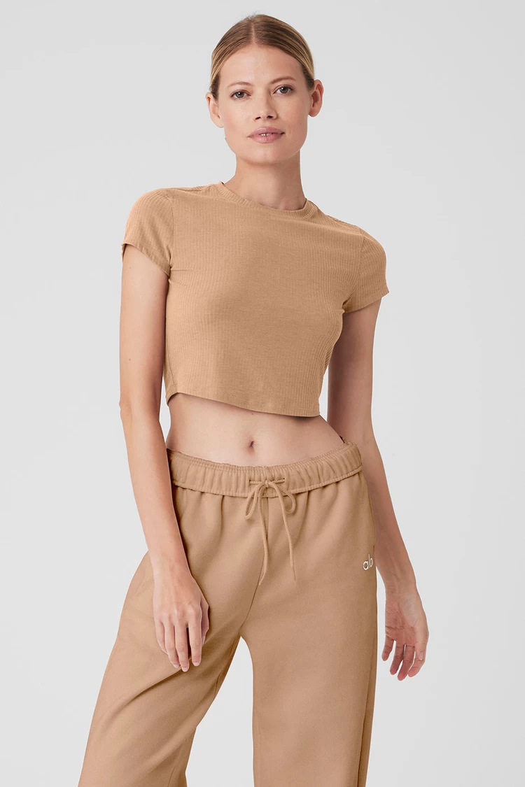 Aloyoga Ribbed Sea Coast Cropped Short Sleeve Tee - Toasted Almond